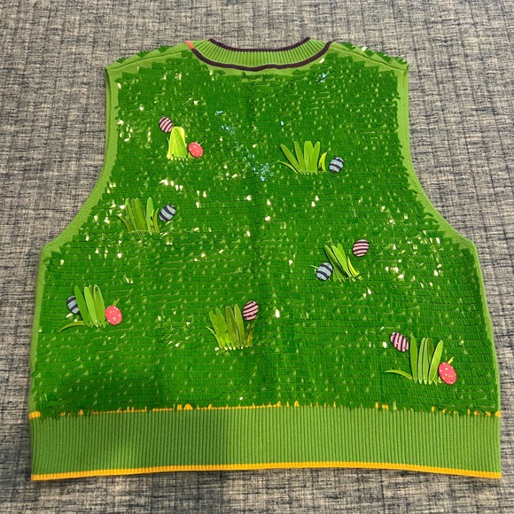 QOS EUC Green Sequin Embellished EASTER Vest - Picture 2 of 3